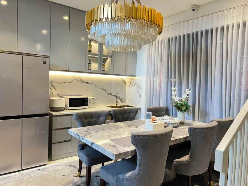 dijual rumah cluster burgundy