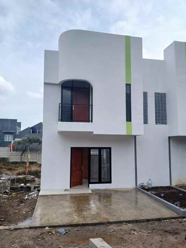 dijual rumah cluster kaisar jl palasari