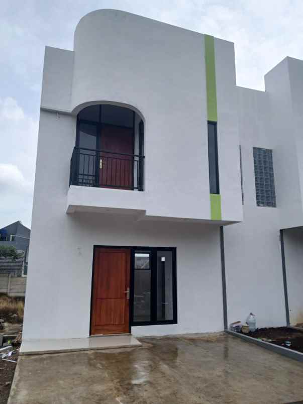 dijual rumah cluster kaisar jl palasari