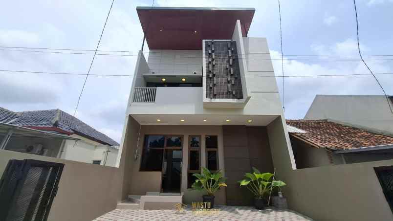 dijual rumah condongcatur depok sleman