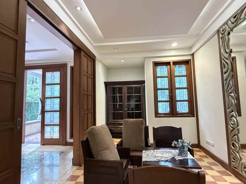 dijual rumah dekat ring satu di menteng jakarta pusat