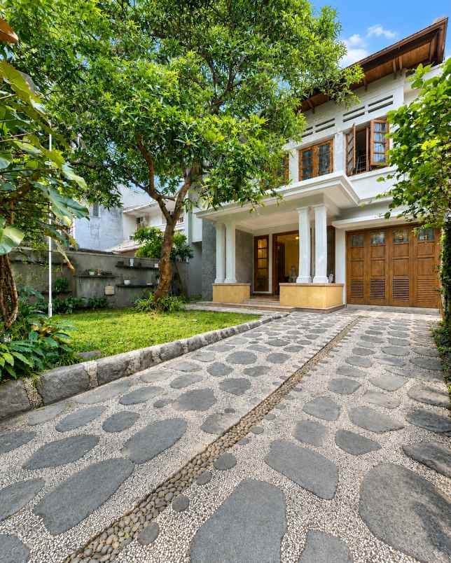 dijual rumah dekat ring satu di menteng jakarta pusat
