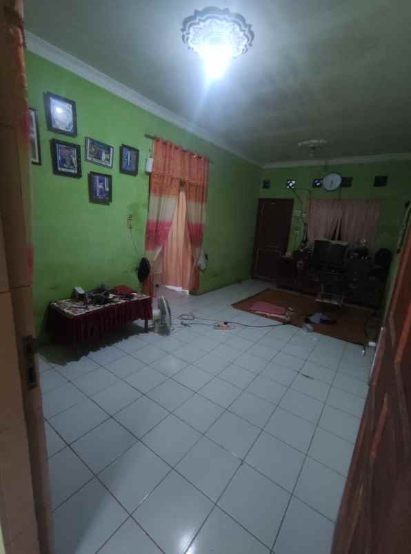 dijual rumah dengan 2 kamar