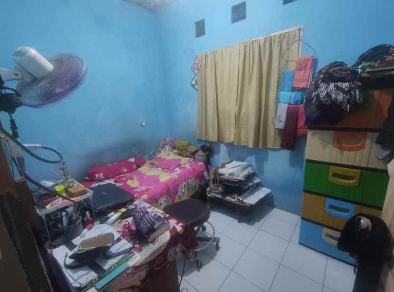 dijual rumah dengan 2 kamar