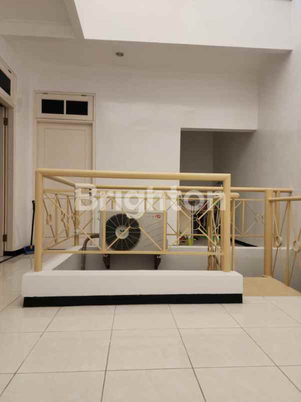 dijual rumah dharmahusada mas