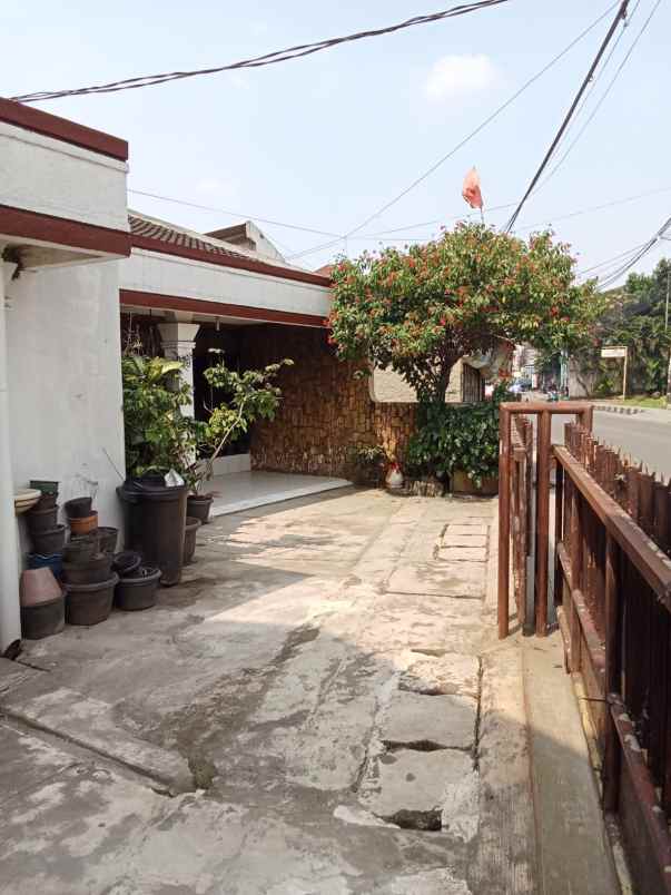 dijual rumah di ciputat timur tangerang selatan