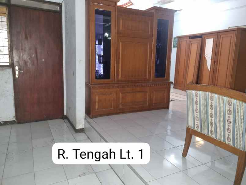 dijual rumah di daerah pulogebang permai