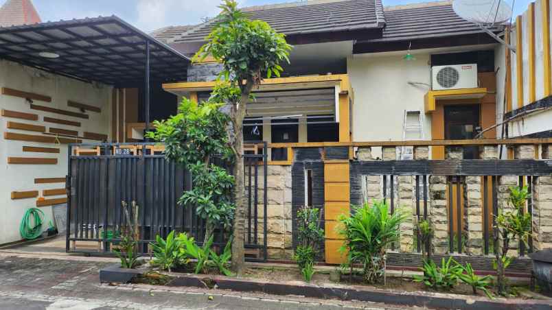 dijual rumah di sulfat blimbing kota malang