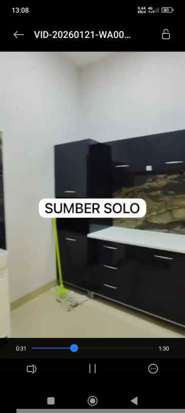dijual rumah di sumber solo