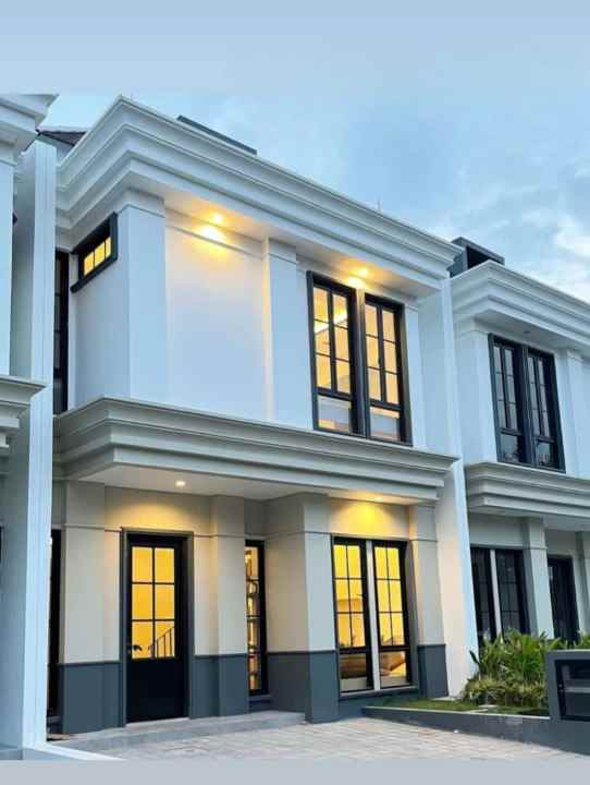 dijual rumah dian istana the white house