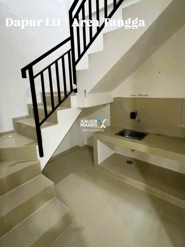 dijual rumah eastern park