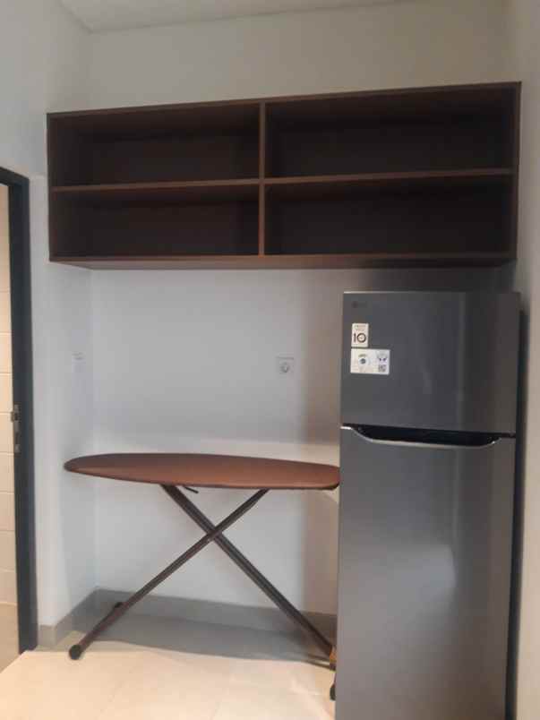 dijual rumah eonna bsd