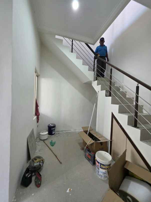 dijual rumah gading indah utara surabaya