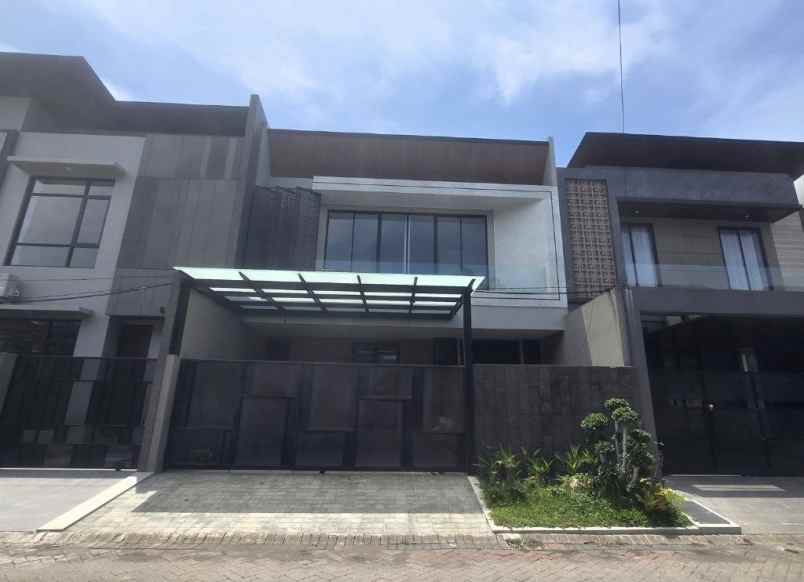 dijual rumah galaxy bumi permai