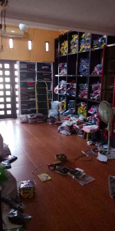 dijual rumah gayungsari barat