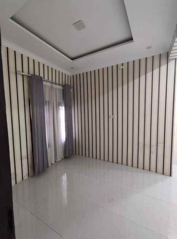 dijual rumah gempol sari