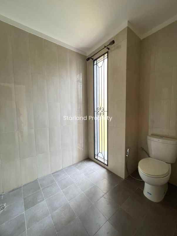 dijual rumah graha bintaro