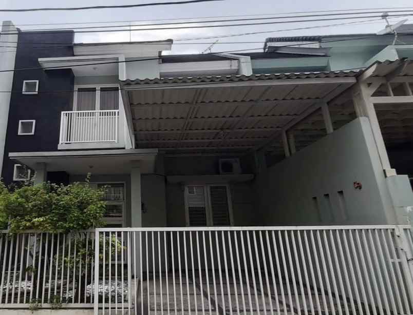 dijual rumah graha gayungsari jl
