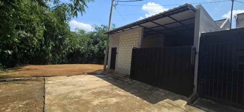 dijual rumah graha marina