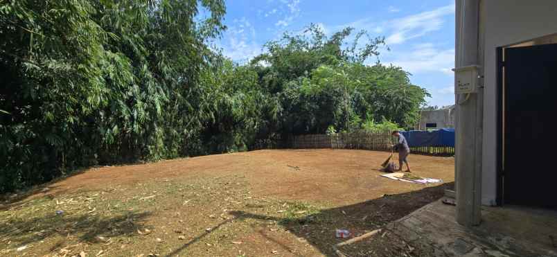 dijual rumah graha marina