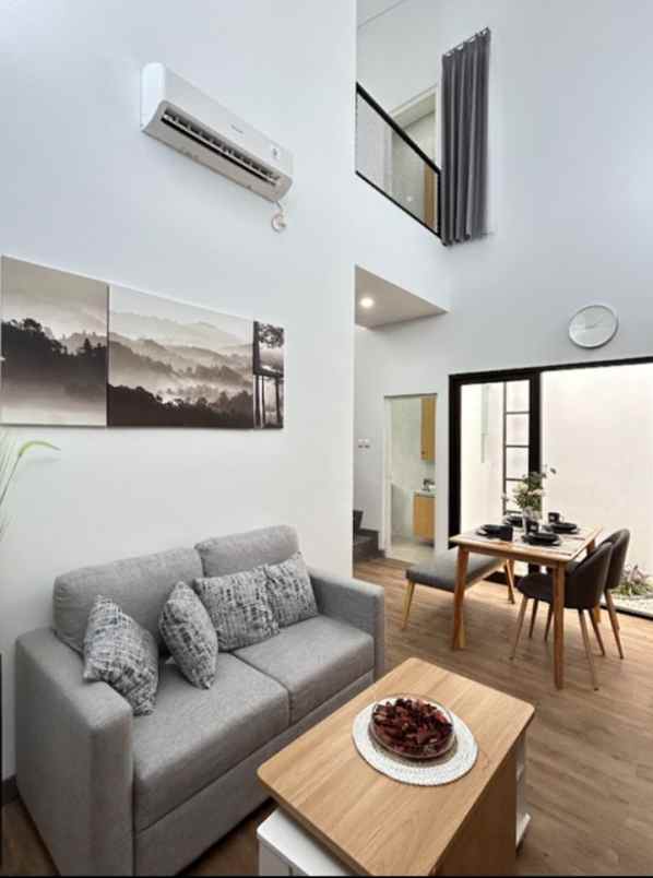 dijual rumah jalan abiasa