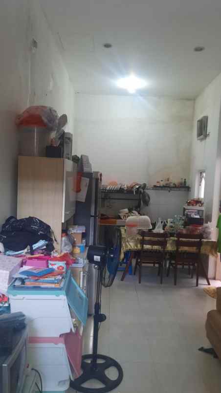 dijual rumah jalan bukit palma
