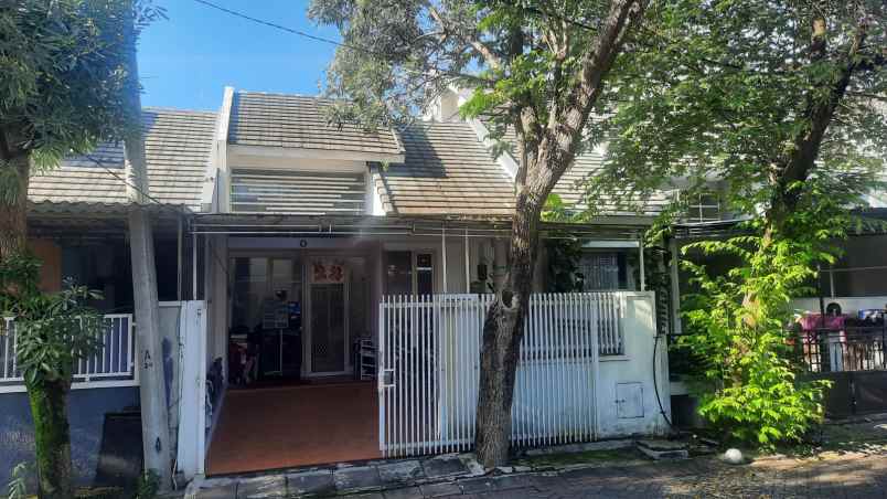 dijual rumah jalan bukit palma