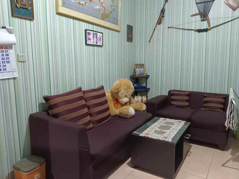 dijual rumah jalan kh ahmad dahlan gang