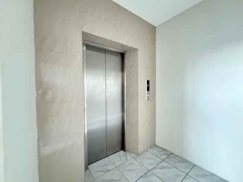 dijual rumah jalan mampang prapatan