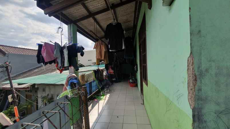 dijual rumah jalan panca warga cipinang