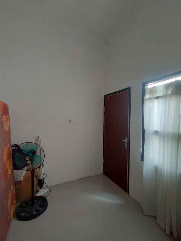 dijual rumah jalan pertamina kedungjaya