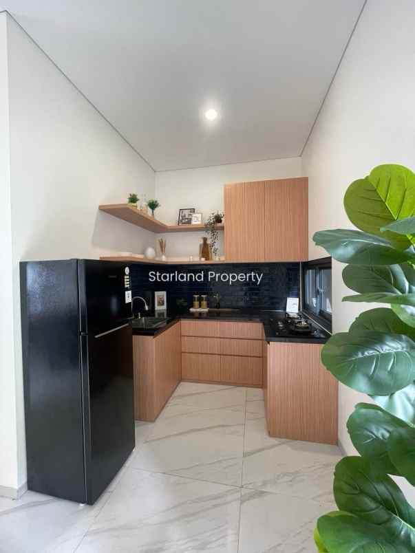 dijual rumah jalan raya cempaka putih