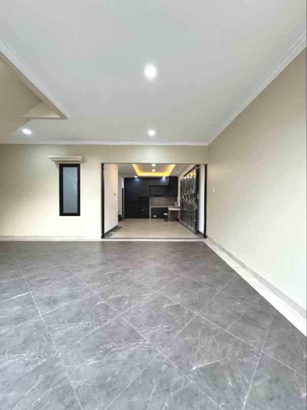 dijual rumah jalan raya kebagusan pasar