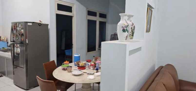 dijual rumah jalan rungkut mapan kec