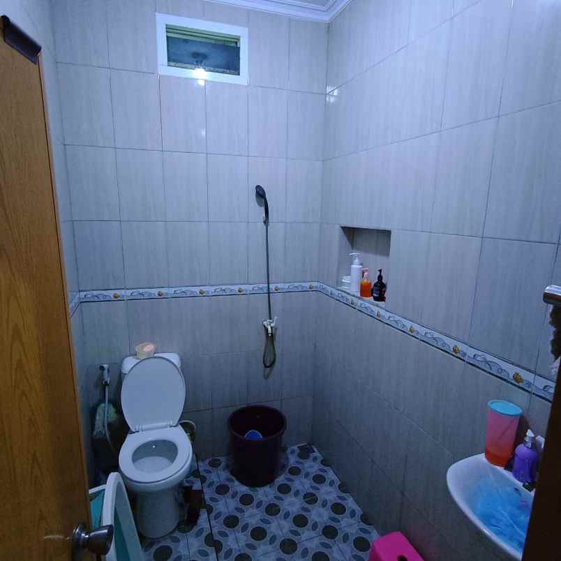 dijual rumah jalan tanjung pura
