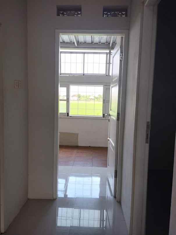 dijual rumah jambidan