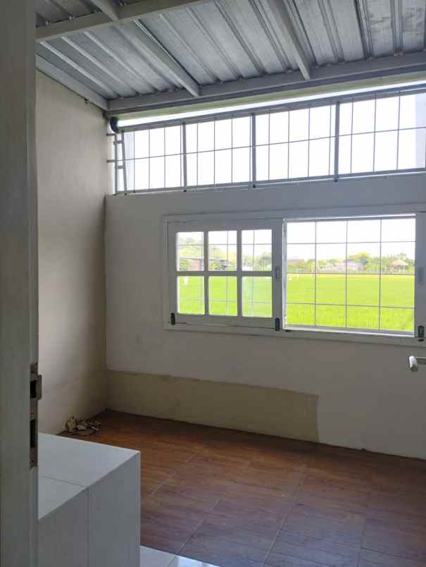 dijual rumah jambidan