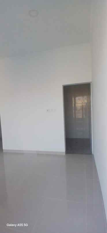dijual rumah jatiwaringin