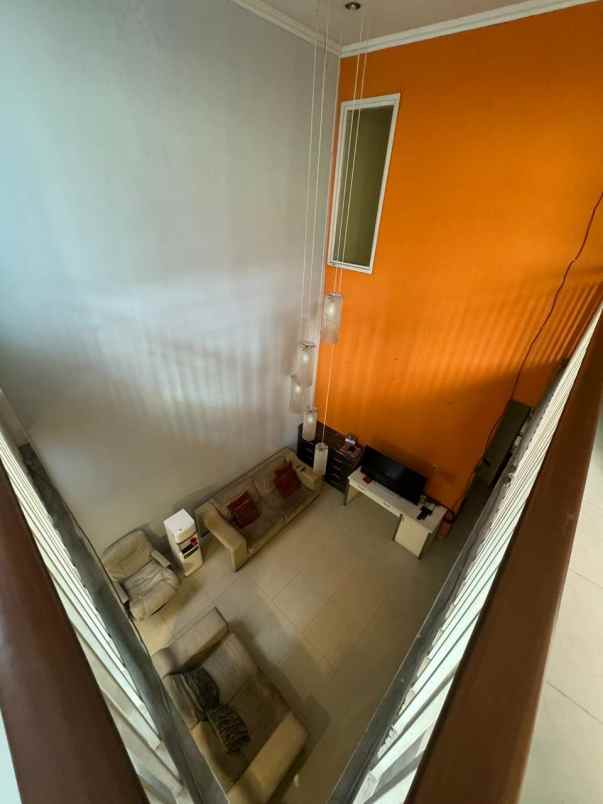 dijual rumah jatiwaringin jakarta timur