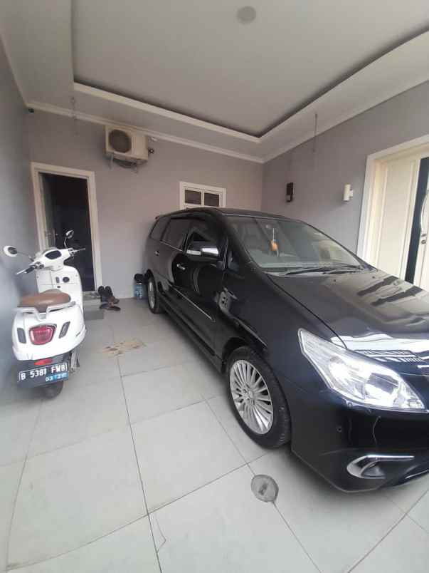 dijual rumah jatiwaringin pondok gede