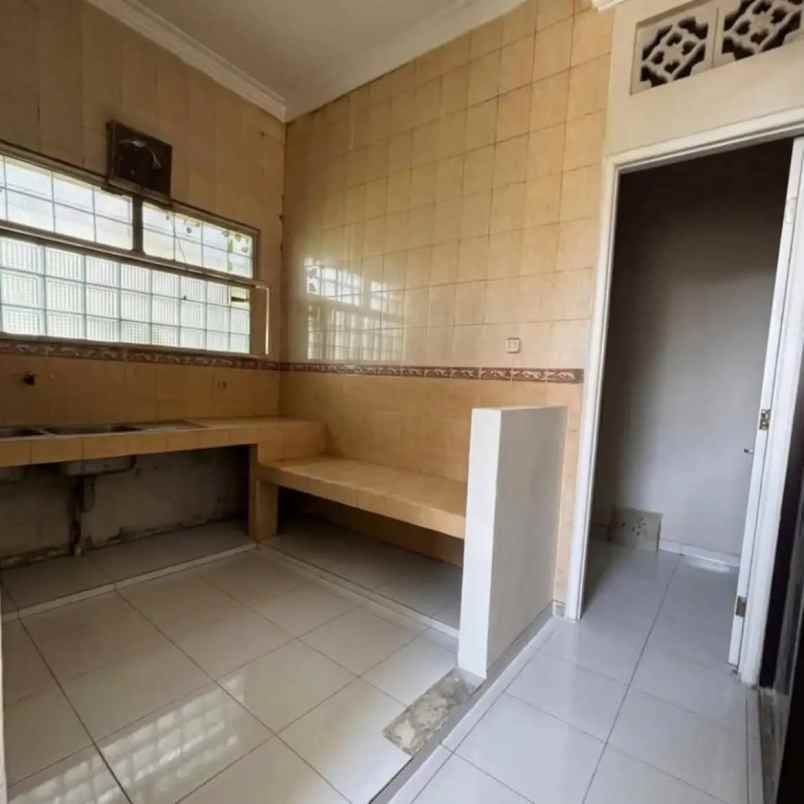 dijual rumah jemur andayani