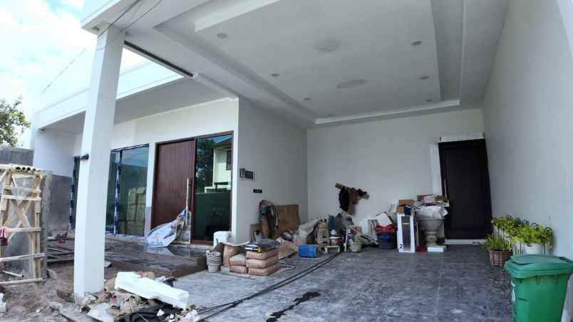 dijual rumah jl batununggal
