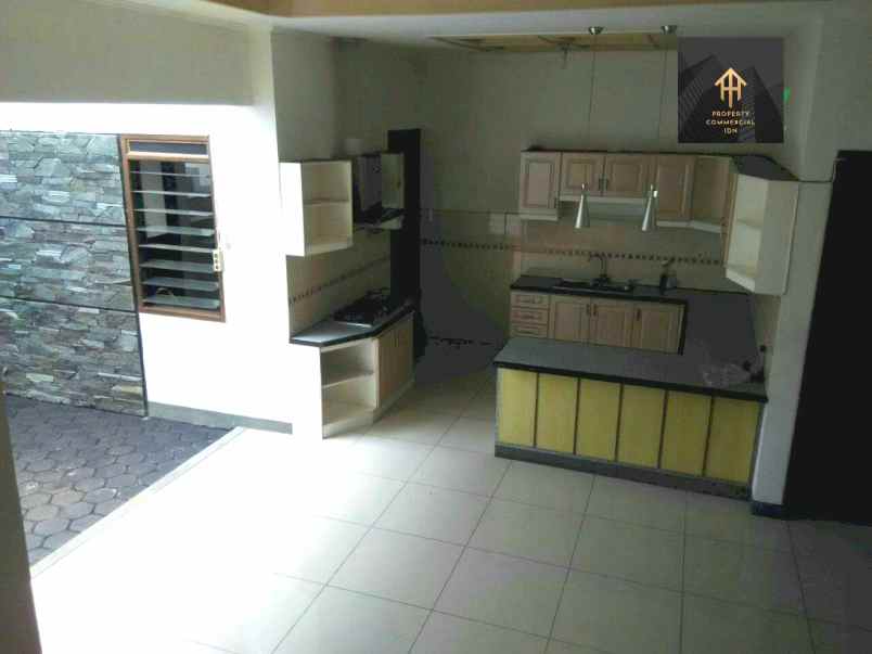 dijual rumah jl batununggal parakan waas