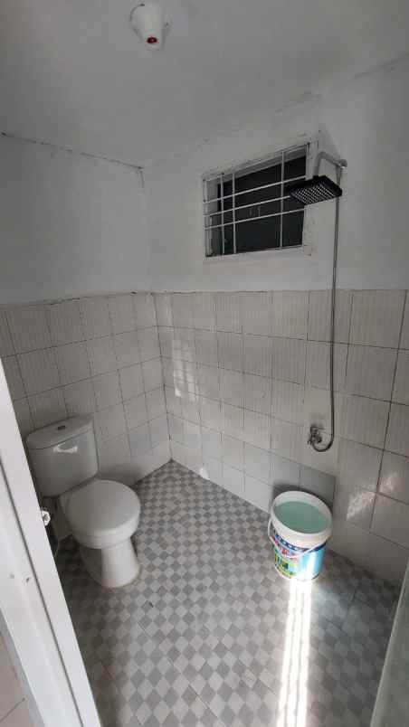 dijual rumah jl bukit barisan harga 305 juta nego