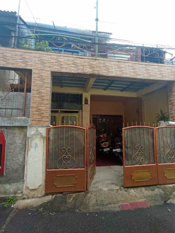 dijual rumah jl depok subang purwakarta