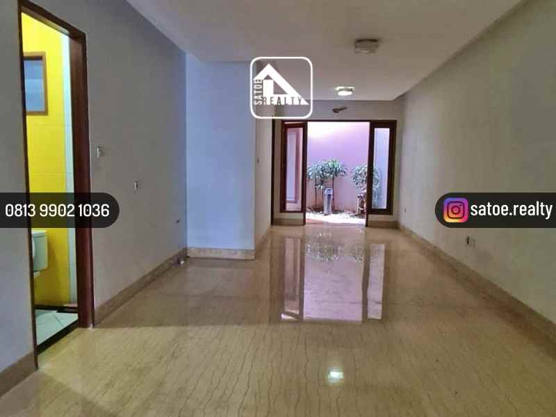 dijual rumah jl kemang timur bangka