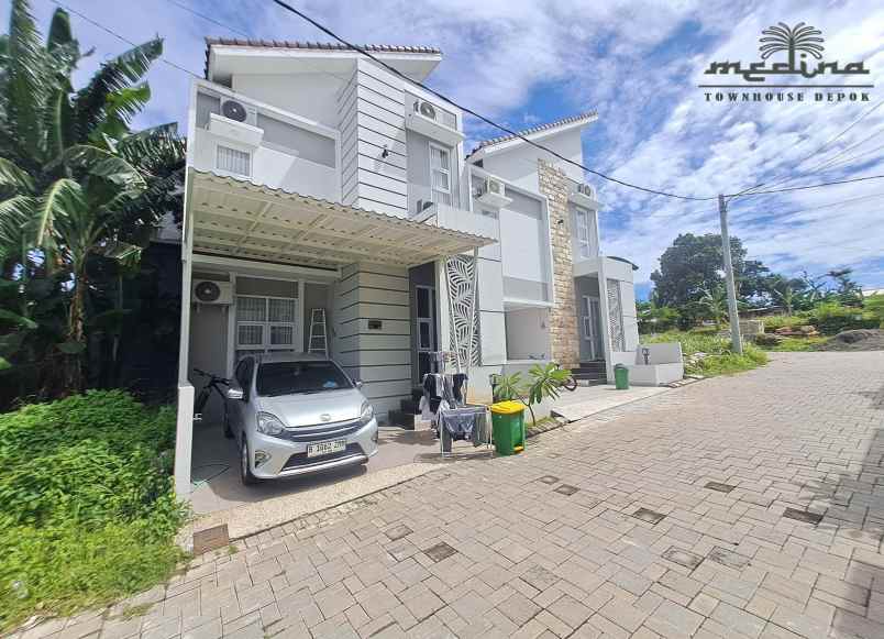 dijual rumah jl kramat asem no 36b rt