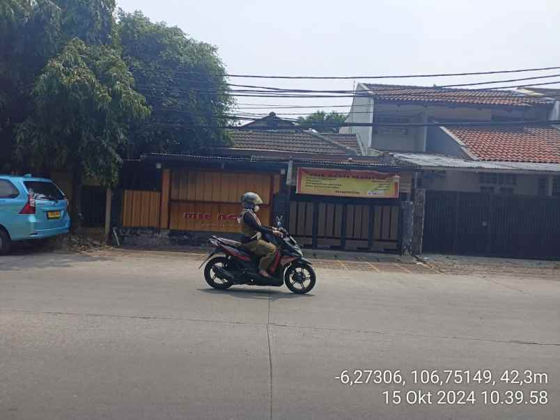 dijual rumah jl manyar bintaro jakarta selatan
