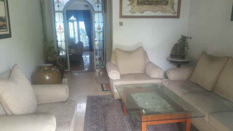 dijual rumah jl pajajaran baranangsiang
