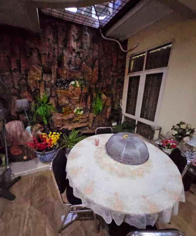 dijual rumah jl pulo sirih galaxy